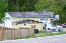 duck-river-market-highway-50-tn.jpg