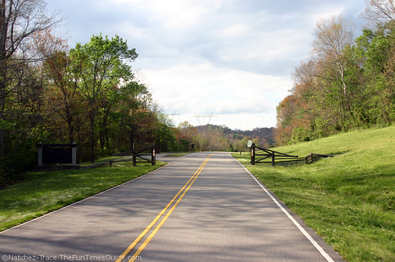 milemarker-442-and-exit-from-natchez-trace-parkway.jpg