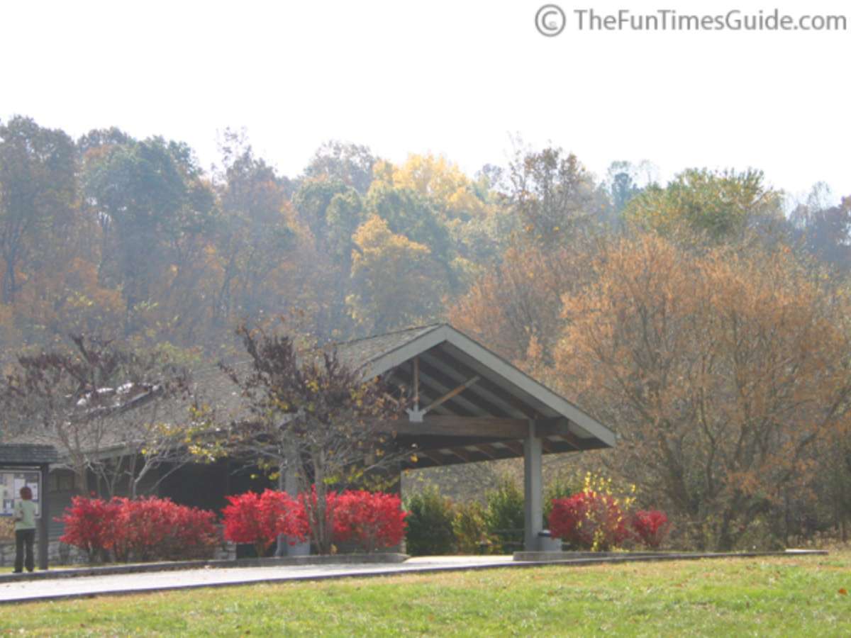 Garrison Creek parking area & public restrooms on the Natchez Trace Parkway in Franklin TN. 