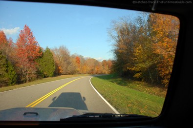 jeep-shadow-autumn-natchez-trace-parkway.jpg