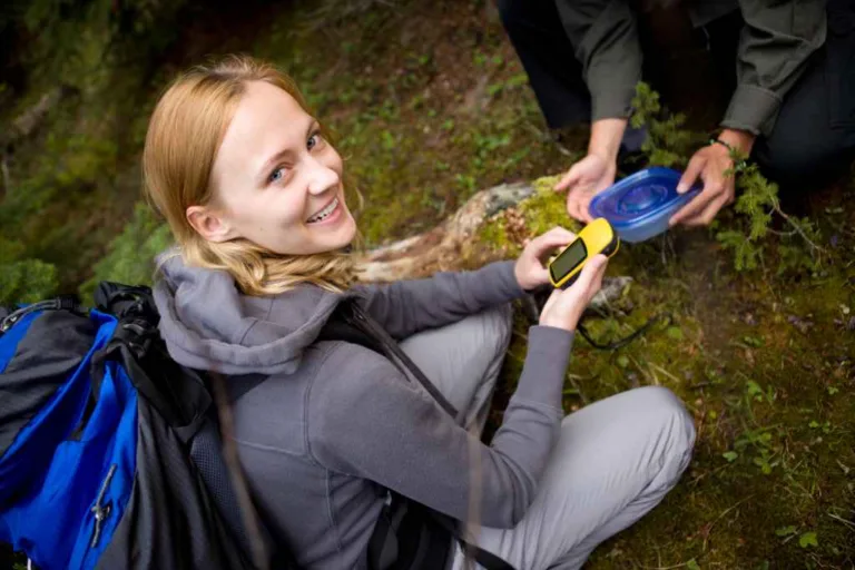 small-nano-cache-we-found-geocaching