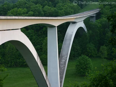 A closeup of the aging Natchez Trace Parkway bridge in Nashville, TN.